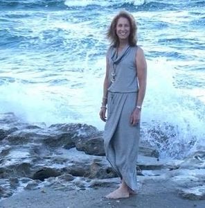 Meet your Posher, Lynn